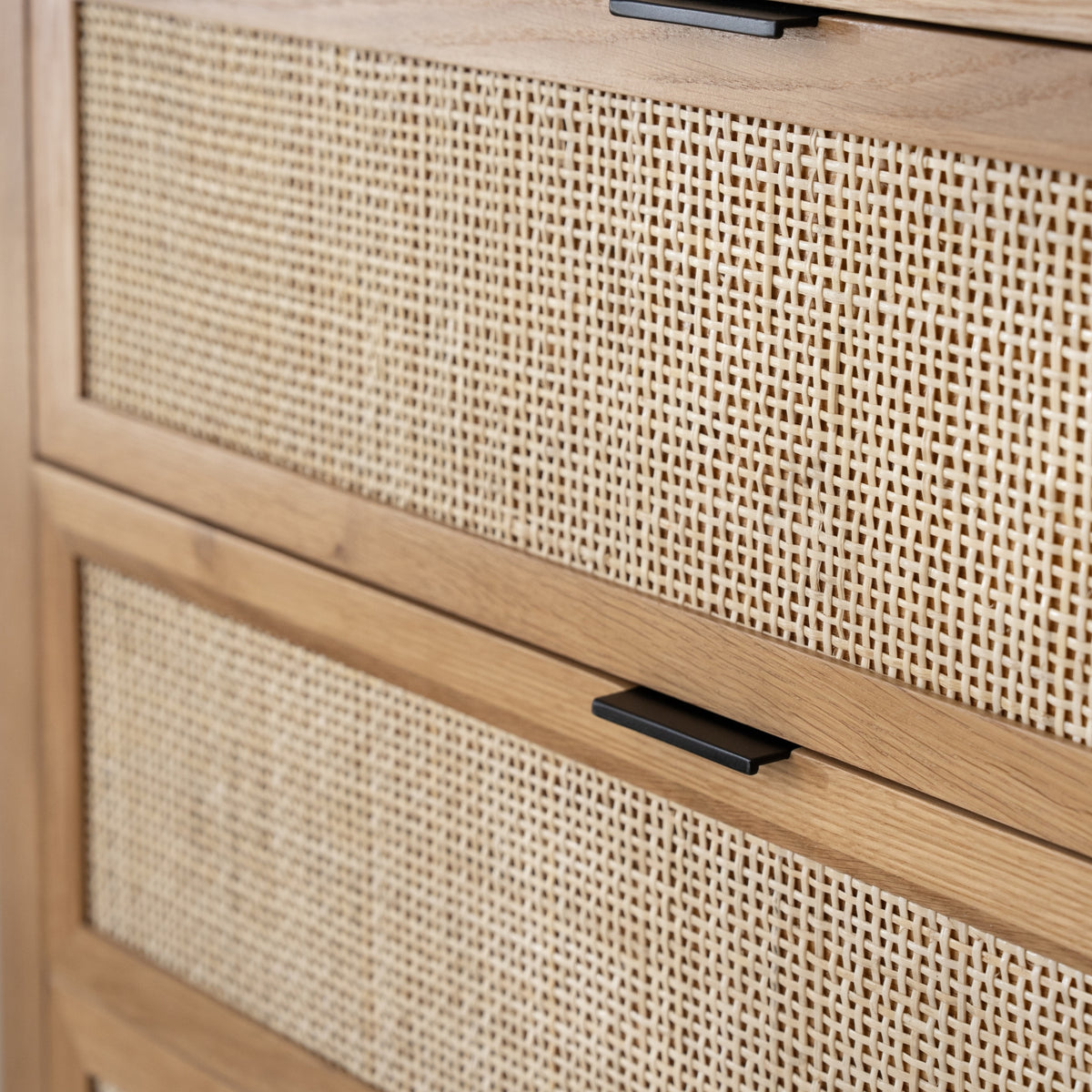 Arienzo FSC®-Certified White Oak Chest of Drawers